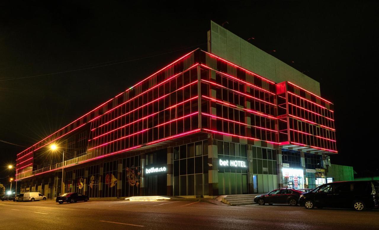 Bet25 Hotel バトゥーミ エクステリア 写真