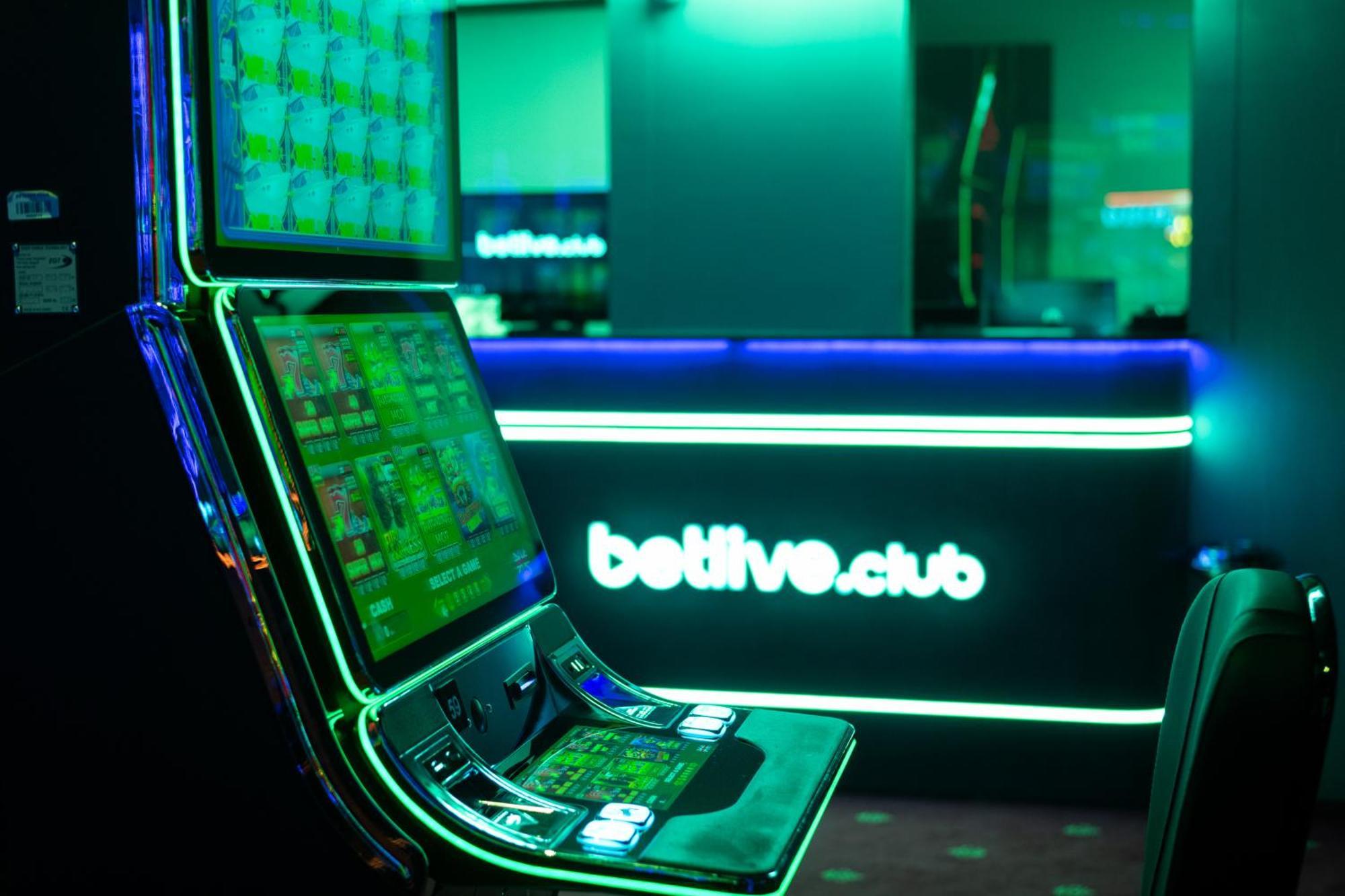 Bet25 Hotel バトゥーミ エクステリア 写真
