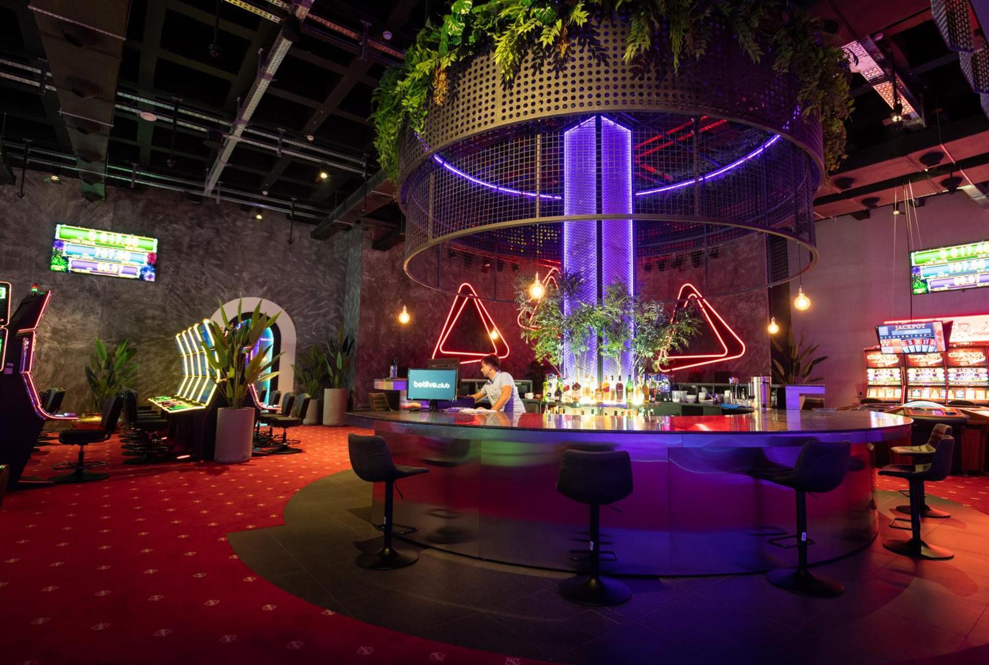 Bet25 Hotel バトゥーミ エクステリア 写真
